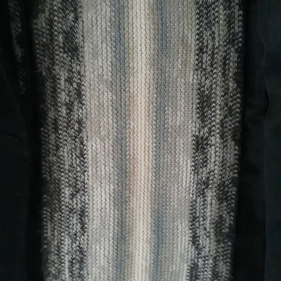 Black Wool Pea Coat w/ Scarf Size Medium/10 Petite - Picture 6 of 8